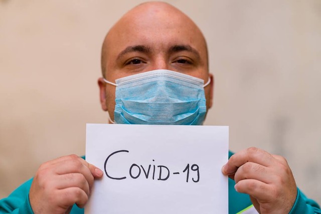 疫情影响_新冠疫情疫苗研发与公平分配_新冠治疗药物研究进展